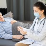 How Home Geriatric Care Improves Senior Health