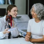 When Should You Visit a Geriatric Doctor in Chicago
